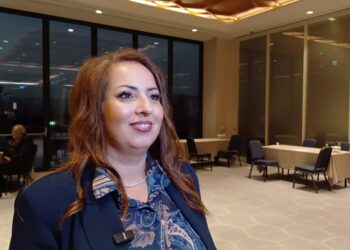 Μένη Λαζάρου: Με εντυπωσίασε η αυθεντικότητα της Λέσβου