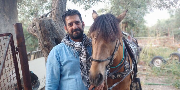 Χρήστος Μανωλάκας: Τα άλογα είναι έρωτας